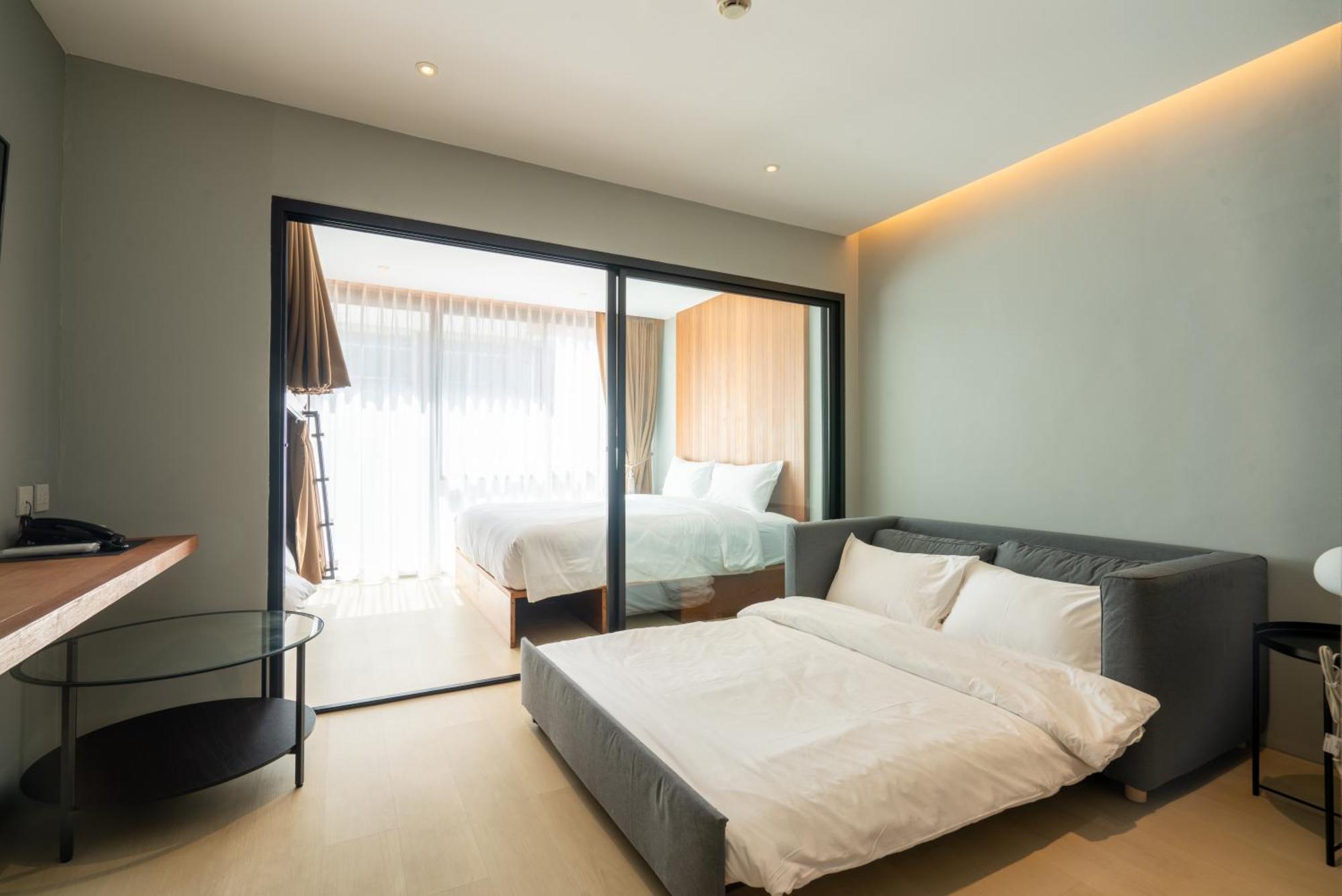 Woodstory Boutique Hotel Bangkok Exterior photo